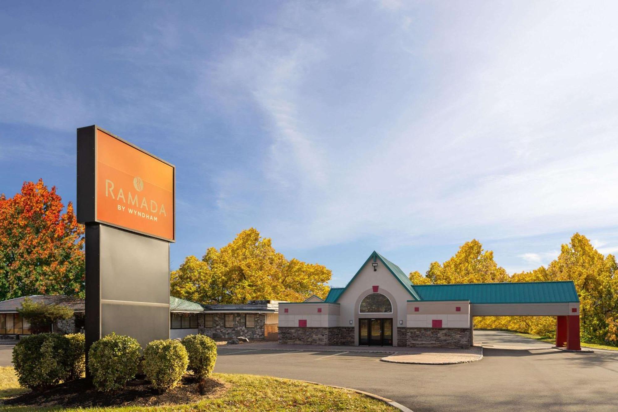 Hotel Ramada By Wyndham Parsippany Zewnętrze zdjęcie